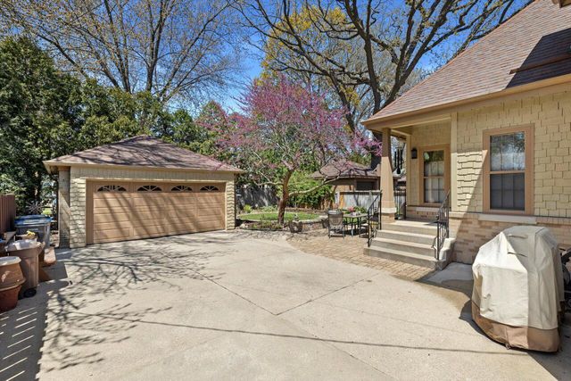 4765 N Woodburn STREET, Whitefish Bay, WI 53211