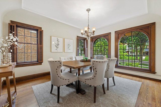 4765 N Woodburn STREET, Whitefish Bay, WI 53211