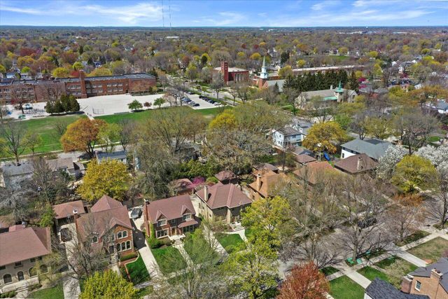 4765 N Woodburn STREET, Whitefish Bay, WI 53211