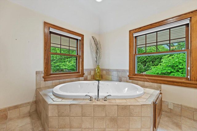 4765 N Woodburn STREET, Whitefish Bay, WI 53211