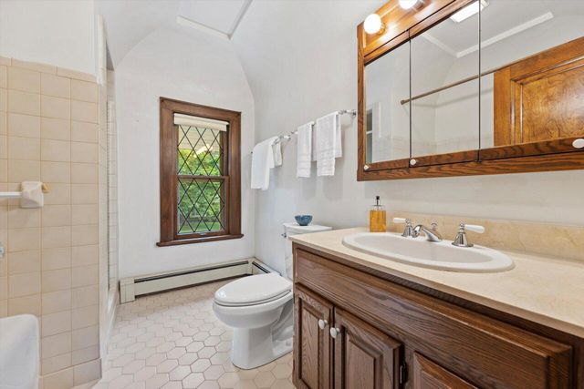 4765 N Woodburn STREET, Whitefish Bay, WI 53211