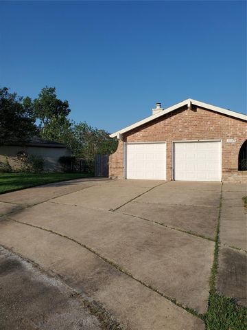 15407 Runswick Drive, Houston, TX 77062
