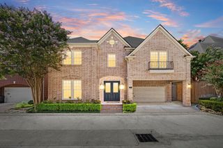 111 N Wynden Estates Court, Houston, TX 77056