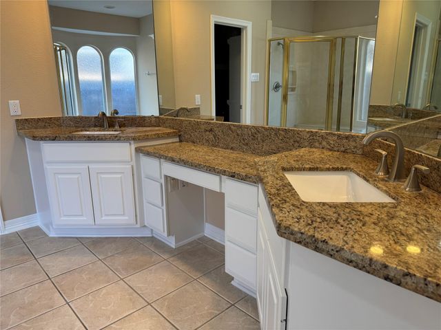 1412 Caine Hill Court, League City, TX 77573