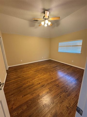 1412 Caine Hill Court, League City, TX 77573