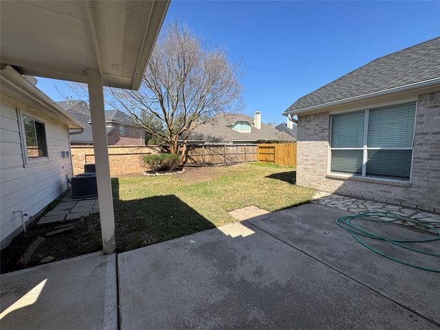 1412 Caine Hill Court, League City, TX 77573