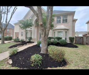 1412 Caine Hill Court, League City, TX 77573