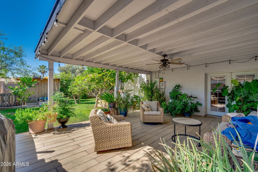 Image 33 of property listing at 2209 W EDGEWOOD Avenue, Mesa, AZ 85202