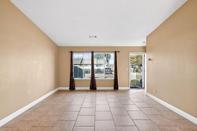 1754 Merced Ave, Merced, CA 95341