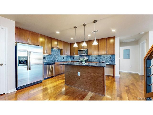 8185 E Lowry Blvd 302, Denver, CO 80230