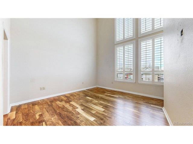 8185 E Lowry Blvd 302, Denver, CO 80230