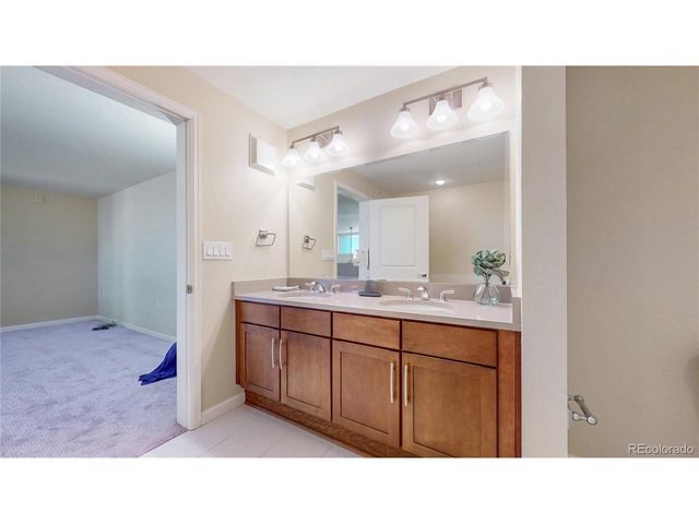 8185 E Lowry Blvd 302, Denver, CO 80230