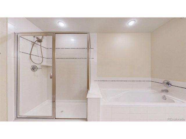 8185 E Lowry Blvd 302, Denver, CO 80230