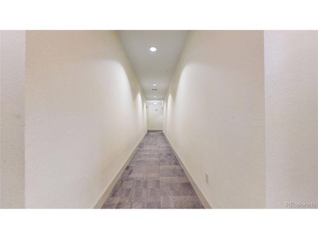 8185 E Lowry Blvd 302, Denver, CO 80230