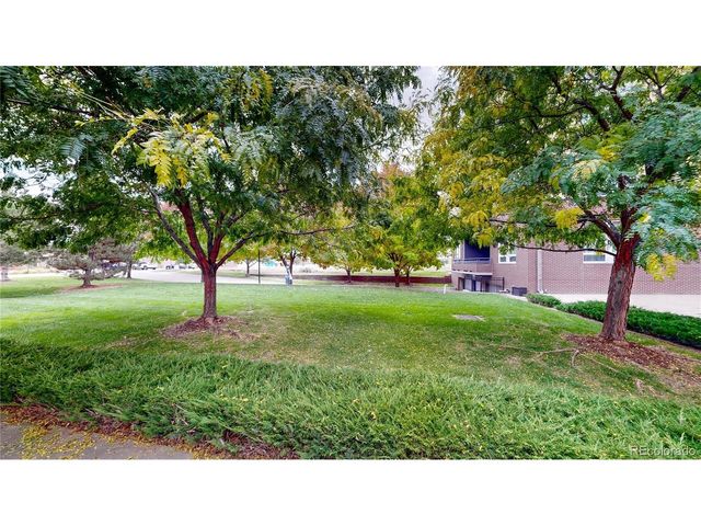 8185 E Lowry Blvd 302, Denver, CO 80230