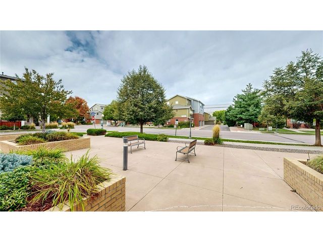 8185 E Lowry Blvd 302, Denver, CO 80230