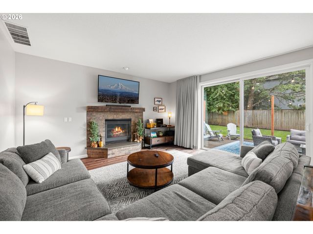 28528 Sw CASCADE Loop, Wilsonville, OR 97070