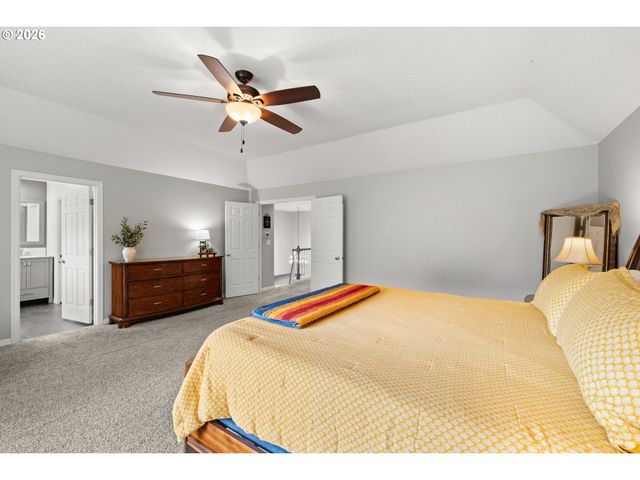 28528 Sw CASCADE Loop, Wilsonville, OR 97070