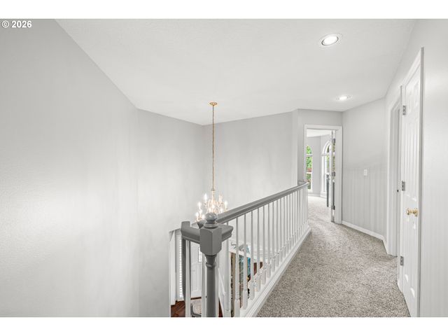 28528 Sw CASCADE Loop, Wilsonville, OR 97070