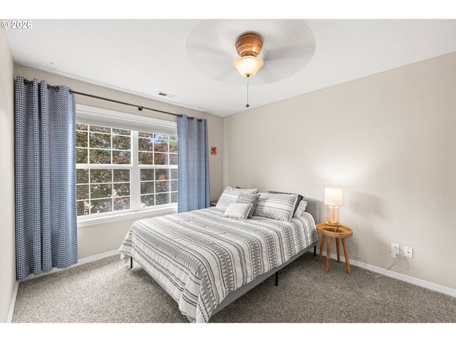 28528 Sw CASCADE Loop, Wilsonville, OR 97070