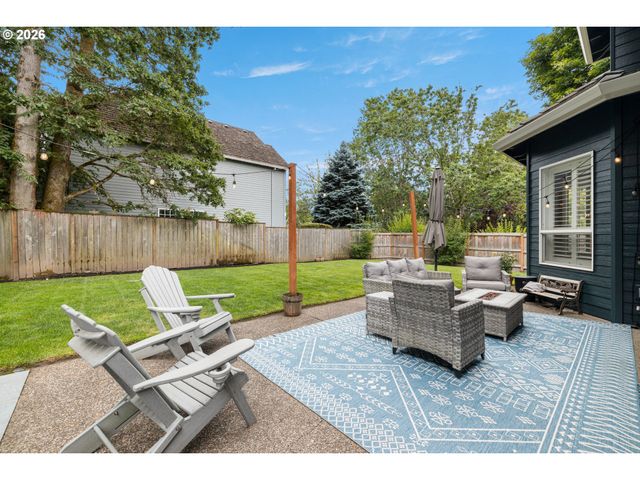 28528 Sw CASCADE Loop, Wilsonville, OR 97070