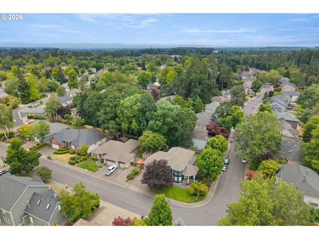 28528 Sw CASCADE Loop, Wilsonville, OR 97070