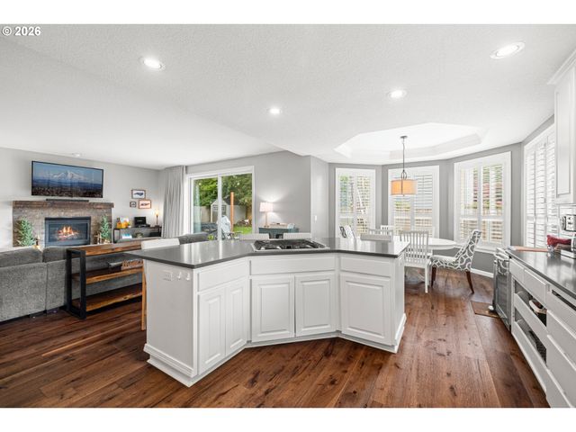 28528 Sw CASCADE Loop, Wilsonville, OR 97070