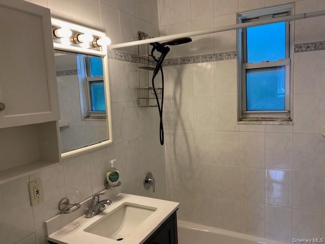 263-33 73rd. Avenue A-2, Glen Oaks, NY 11004