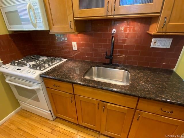 263-33 73rd. Avenue A-2, Glen Oaks, NY 11004