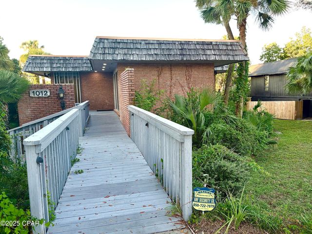 1012 W 11th Street, Panama City, FL 32401