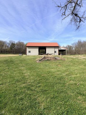4243 Beech Log Rd, Lebanon, TN 37090