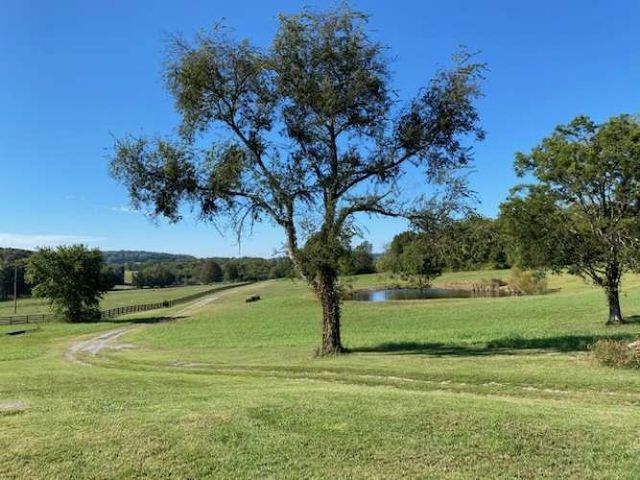 4243 Beech Log Rd, Lebanon, TN 37090