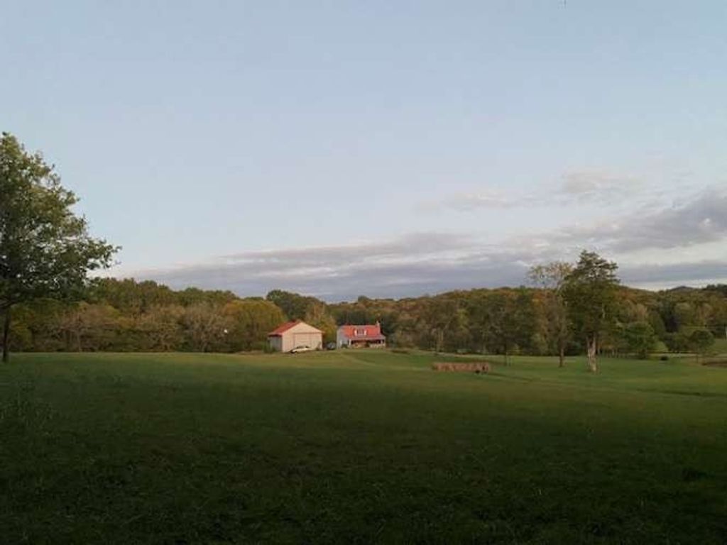 4243 Beech Log Rd, Lebanon, TN 37090