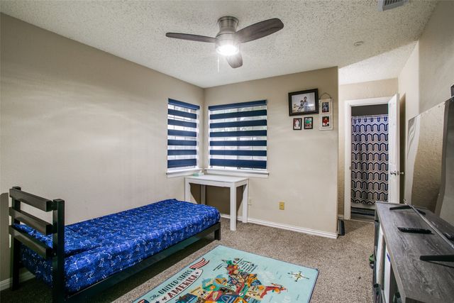 9432 Blue Jay Way, Irving, TX 75063