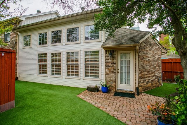 9432 Blue Jay Way, Irving, TX 75063