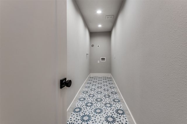 3161 Lockmoor Lane, Dallas, TX 75220