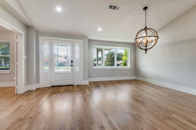 3161 Lockmoor Lane, Dallas, TX 75220