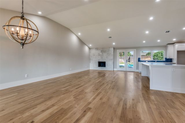 3161 Lockmoor Lane, Dallas, TX 75220