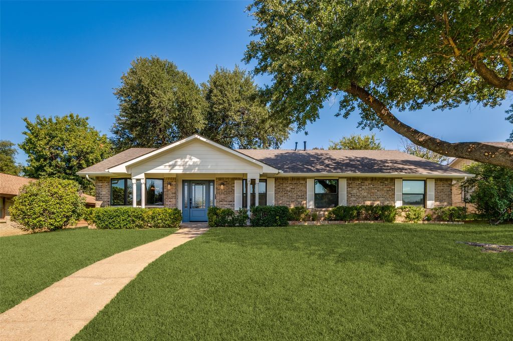 3161 Lockmoor Lane, Dallas, TX 75220