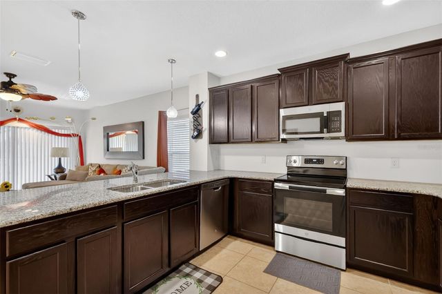 9515 OGLETHORPE DRIVE, Groveland, FL 34736