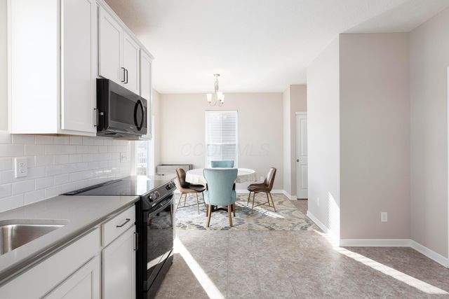 6781 Dulles Drive, Powell, OH 43065