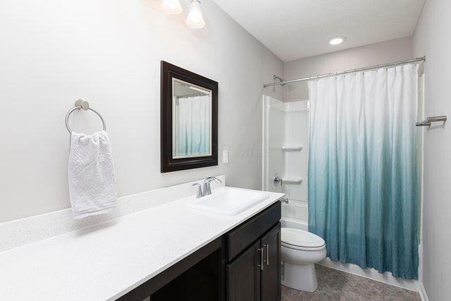 6781 Dulles Drive, Powell, OH 43065