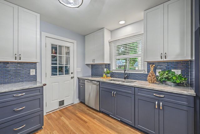 2050 Bishop Drive, Charleston, SC 29414