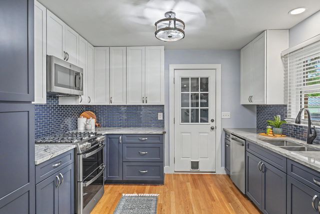 2050 Bishop Drive, Charleston, SC 29414