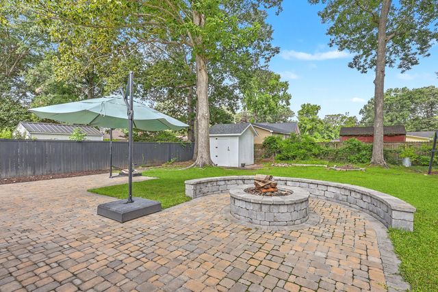 2050 Bishop Drive, Charleston, SC 29414