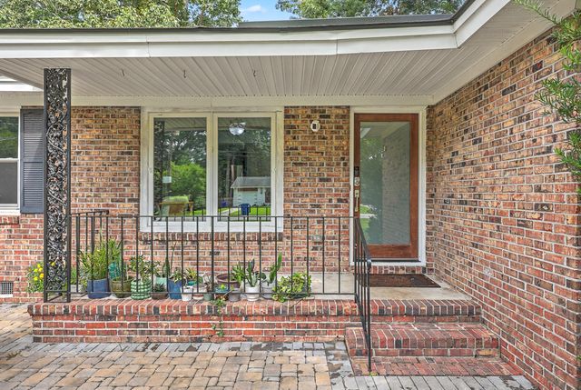 2050 Bishop Drive, Charleston, SC 29414