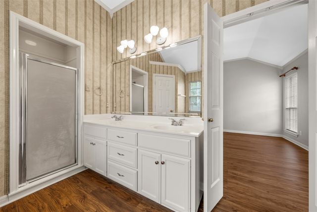 1041 Cheyenne Trail, Hewitt, TX 76643
