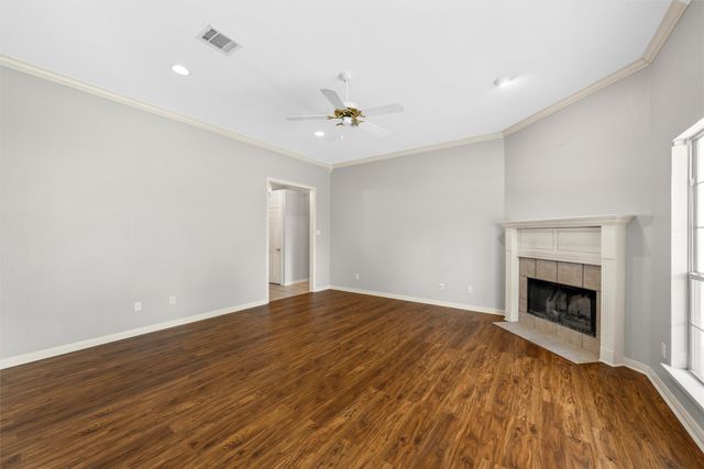 1041 Cheyenne Trail, Hewitt, TX 76643