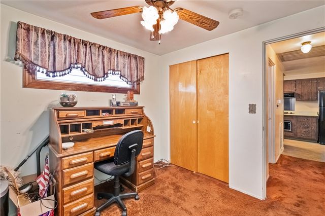 2811 Bowman Ave, Mckeesport, PA 15132