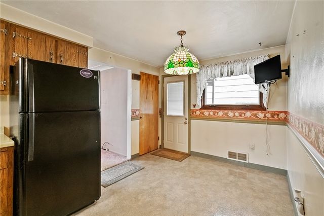 2811 Bowman Ave, Mckeesport, PA 15132